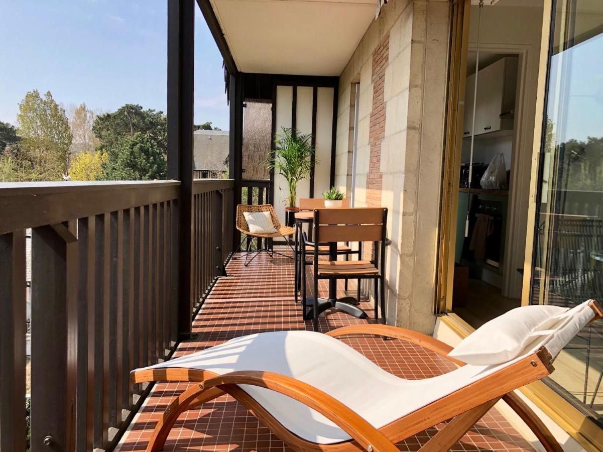 Beau Studio Terrasse Vue Jardin - A 2 Pas De La Mer Ντοβίλ Εξωτερικό φωτογραφία